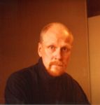 Matti Simola on tamperelainen diplomi-insinööri. Hänen tärkeimmät julkaisunsa ovat esseekokoelma Veri ja raha, Weininger-suomennos Perimmäisistä kysymyksistä sekä muistelmateos Äitiä ikävä.